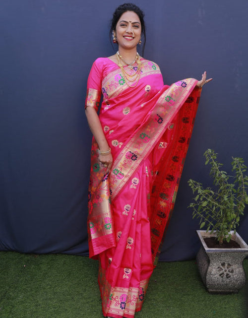 Load image into Gallery viewer, rajyogam paithani silk saree surat
