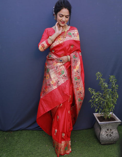 Load image into Gallery viewer, rajyogam paithani silk saree surat
