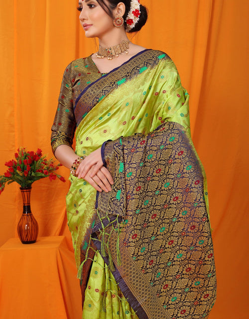 Load image into Gallery viewer, rajyogam banarasi silk saree surat
