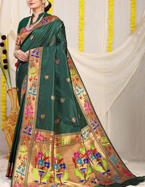 Load image into Gallery viewer, rajyogam paithani silk saree surat
