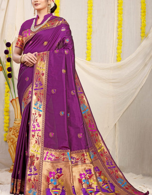 Load image into Gallery viewer, rajyogam paithani silk saree surat
