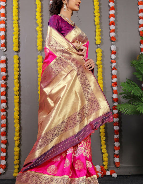 Load image into Gallery viewer, rajyogam banarasi silk saree surat
