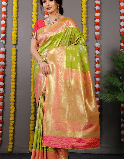 Load image into Gallery viewer, rajyogam banarasi silk saree surat
