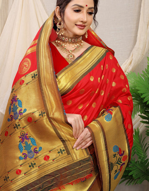 Load image into Gallery viewer, rajyogam paithani silk saree surat
