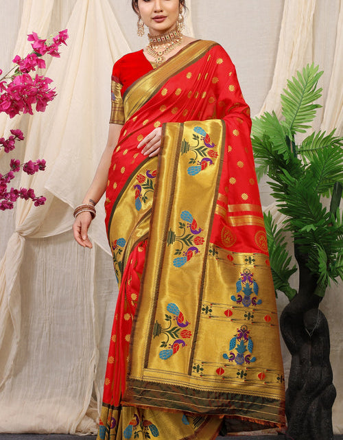 Load image into Gallery viewer, rajyogam paithani silk saree surat
