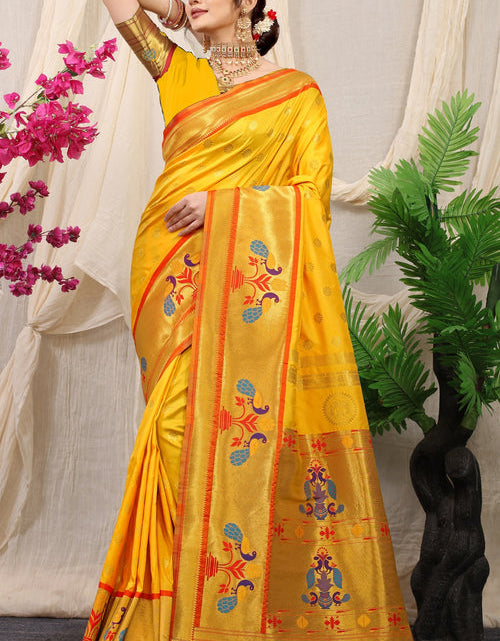 Load image into Gallery viewer, rajyogam paithani silk saree surat
