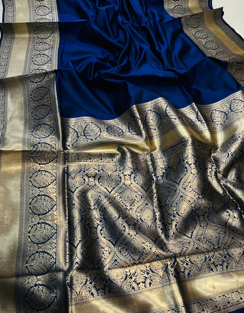 Load image into Gallery viewer, rajyogam banarasi silk saree surat
