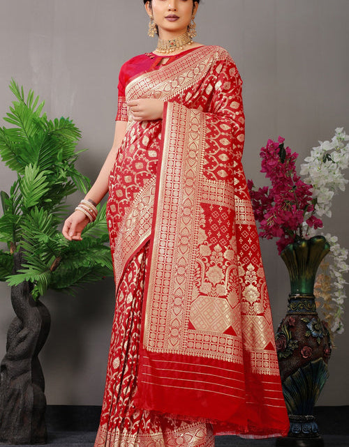 Load image into Gallery viewer, rajyogam banarasi silk saree surat
