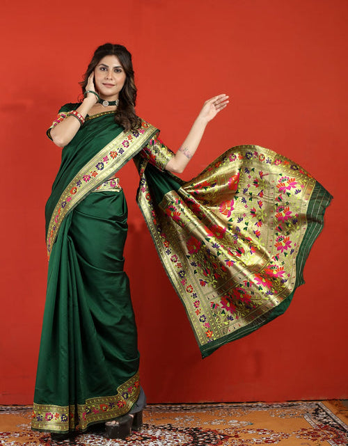 Load image into Gallery viewer, rajyogam paithani silk saree surat
