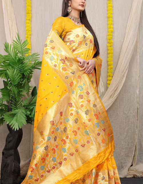 Load image into Gallery viewer, rajyogam paithani silk saree surat
