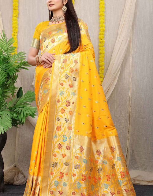 Load image into Gallery viewer, rajyogam paithani silk saree surat
