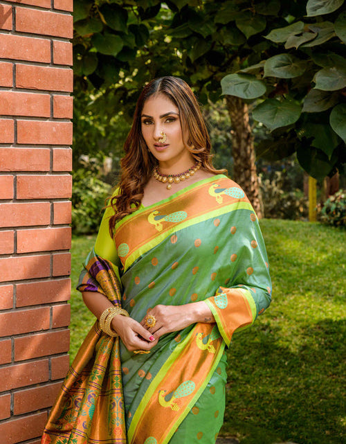 Load image into Gallery viewer, rajyogam paithani silk saree surat
