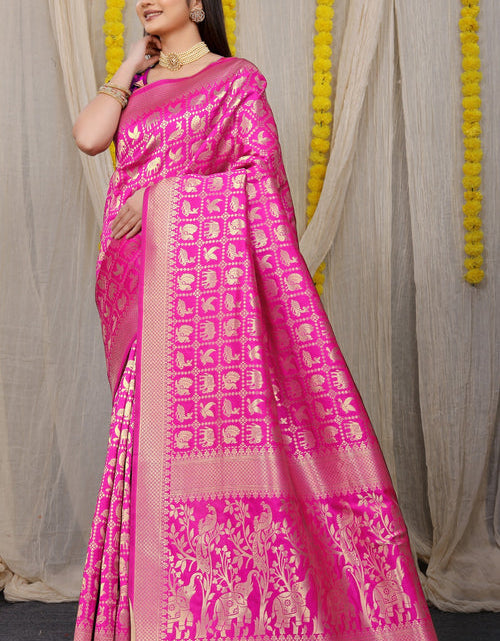 Load image into Gallery viewer, rajyogam banarasi silk saree surat
