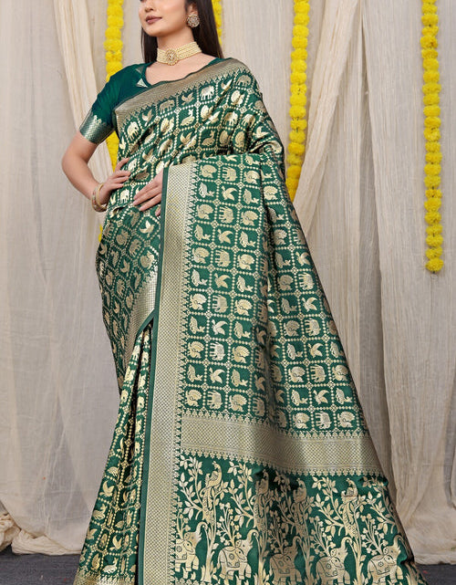 Load image into Gallery viewer, rajyogam banarasi silk saree surat
