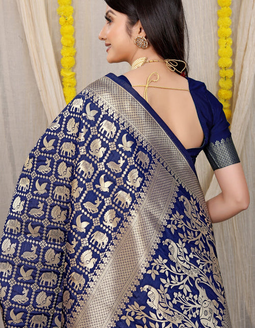 Load image into Gallery viewer, rajyogam banarasi silk saree surat
