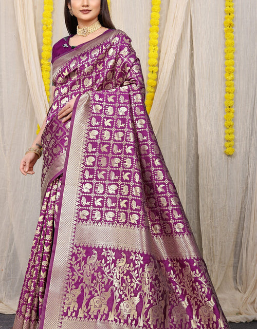 Load image into Gallery viewer, rajyogam banarasi silk saree surat
