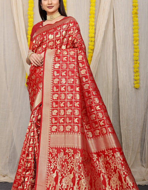 Load image into Gallery viewer, rajyogam banarasi silk saree surat
