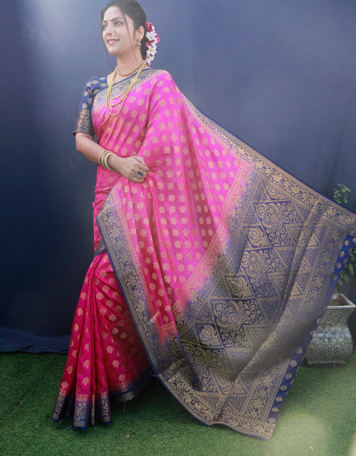 Load image into Gallery viewer, rajyogam banarasi silk saree surat
