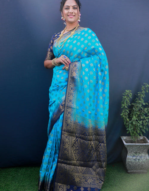 Load image into Gallery viewer, rajyogam banarasi silk saree surat
