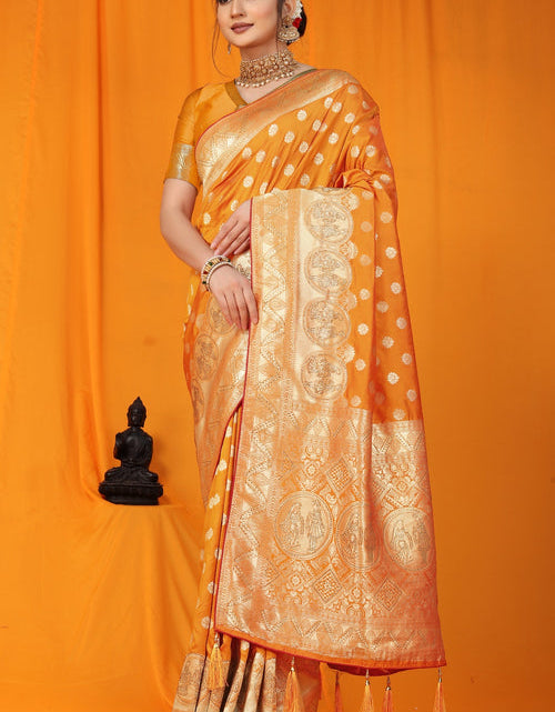 Load image into Gallery viewer, rajyogam banarasi silk saree surat
