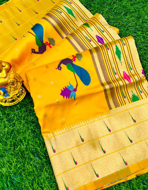 Load image into Gallery viewer, rajyogam paithani silk saree surat
