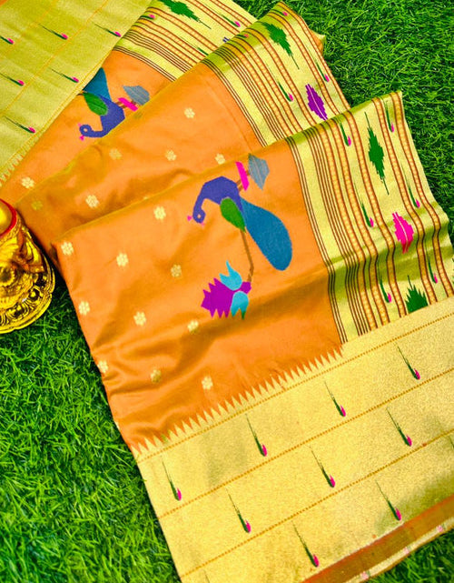 Load image into Gallery viewer, rajyogam paithani silk saree surat
