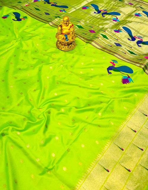 Load image into Gallery viewer, rajyogam paithani silk saree surat
