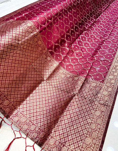 Load image into Gallery viewer, rajyogam organza silk saree surat
