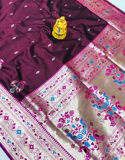 Load image into Gallery viewer, rajyogam paithani silk saree surat
