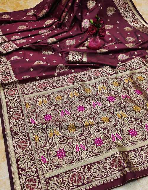 Load image into Gallery viewer, rajyogam banarasi silk saree surat
