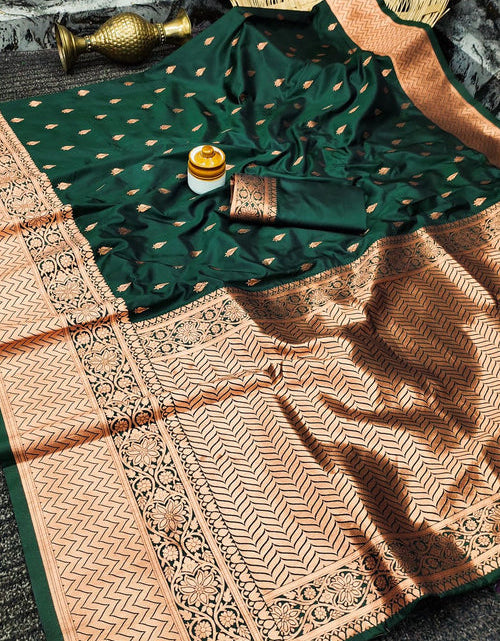 Load image into Gallery viewer, rajyogam banarasi silk saree surat
