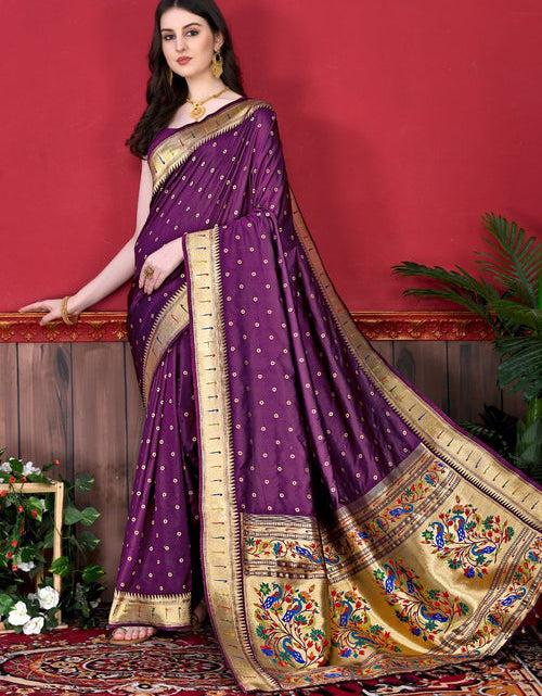 Load image into Gallery viewer, rajyogam paithani silk saree surat
