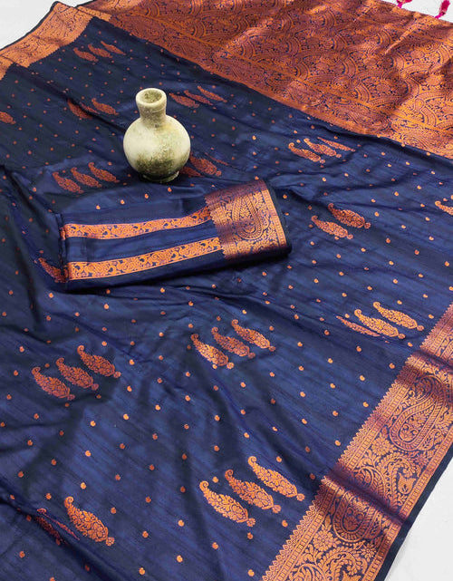 Load image into Gallery viewer, rajyogam banarasi silk saree surat
