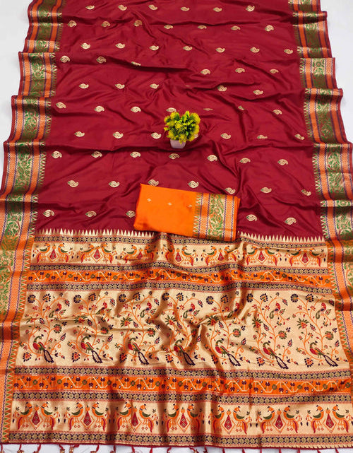 Load image into Gallery viewer, rajyogam banarasi silk saree surat
