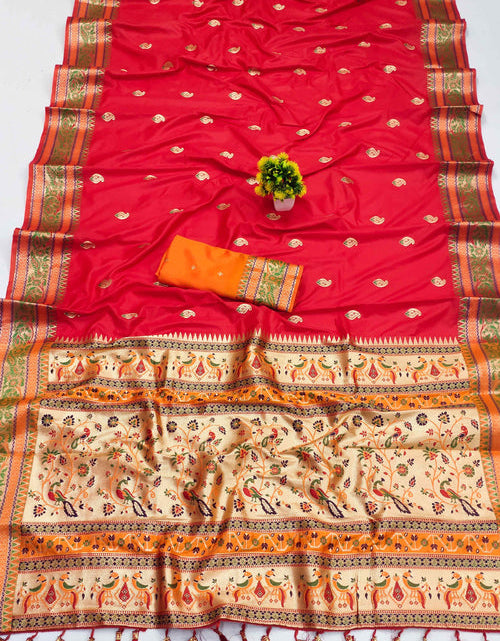 Load image into Gallery viewer, rajyogam banarasi silk saree surat
