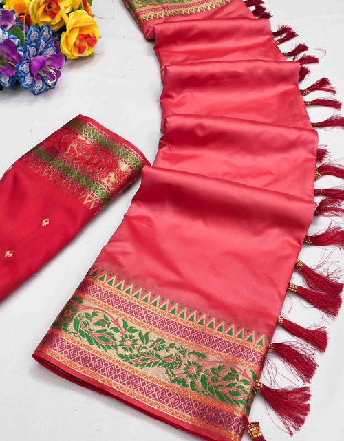 Load image into Gallery viewer, rajyogam banarasi silk saree surat
