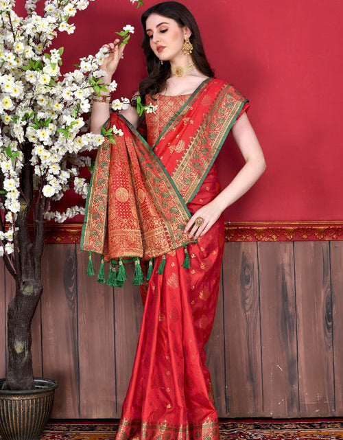 Load image into Gallery viewer, rajyogam banarasi silk saree surat
