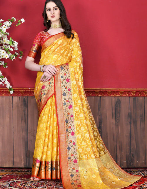 Load image into Gallery viewer, rajyogam linen silk saree surat
