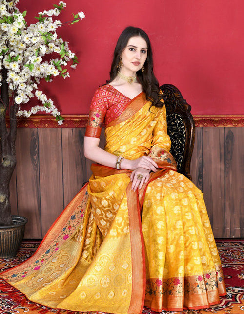 Load image into Gallery viewer, rajyogam linen silk saree surat
