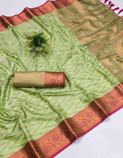 Load image into Gallery viewer, rajyogam banarasi silk saree surat
