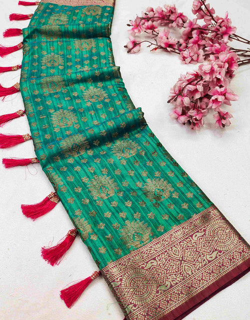 Load image into Gallery viewer, rajyogam banarasi silk saree surat
