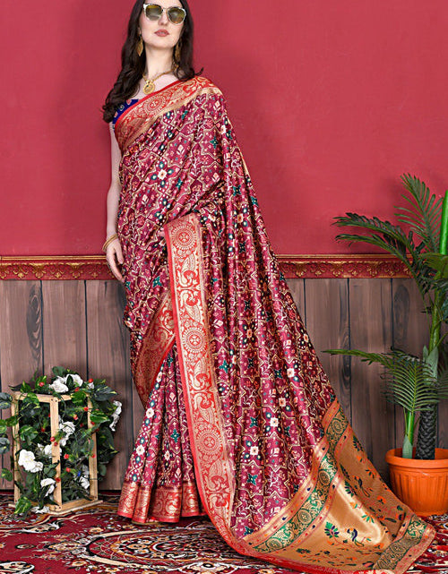 Load image into Gallery viewer, rajyogam paithani silk saree surat
