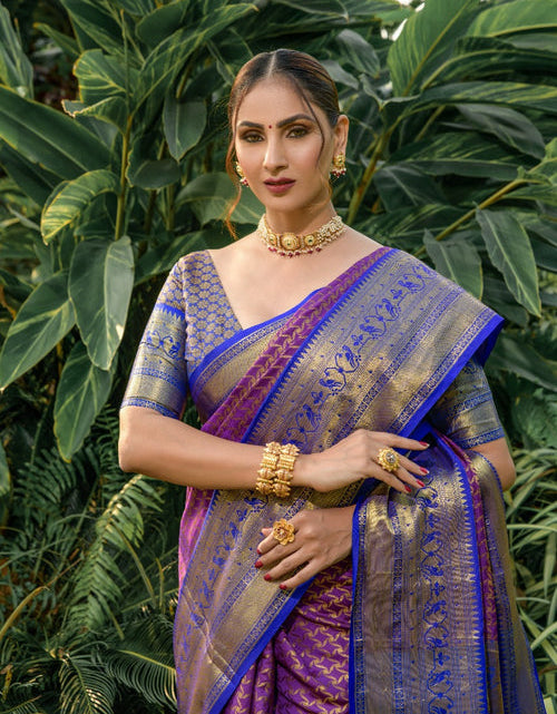 Load image into Gallery viewer, rajyogam banarasi silk saree surat
