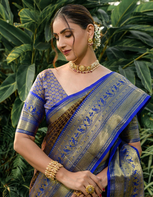 Load image into Gallery viewer, rajyogam banarasi silk saree surat
