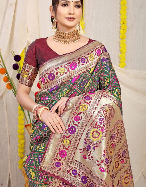 Load image into Gallery viewer, rajyogam paithani silk saree surat
