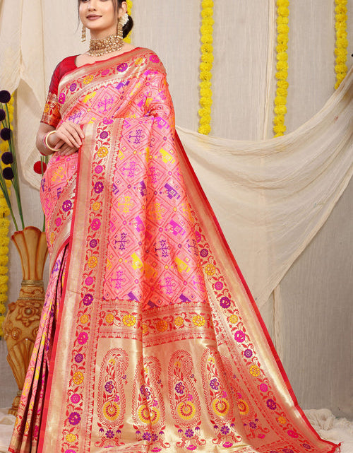 Load image into Gallery viewer, rajyogam paithani silk saree surat
