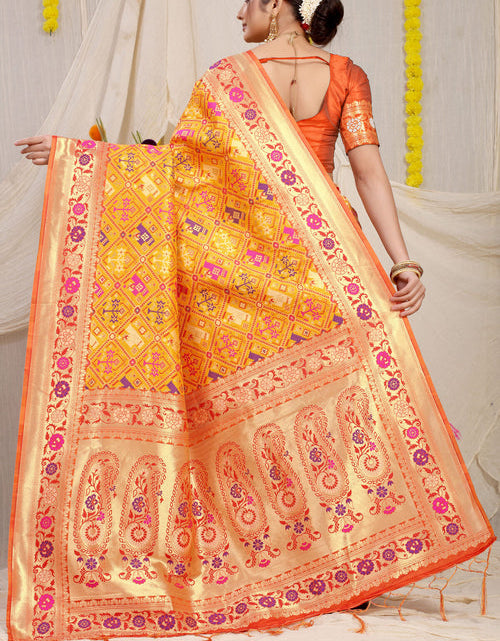 Load image into Gallery viewer, rajyogam paithani silk saree surat
