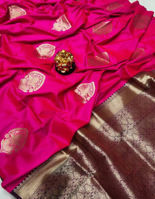 Load image into Gallery viewer, rajyogam banarasi silk saree surat
