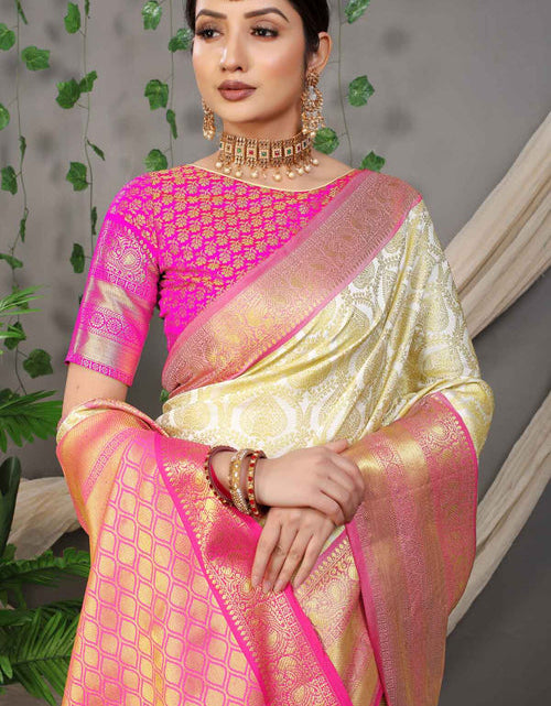 Load image into Gallery viewer, rajyogam banarasi silk saree surat
