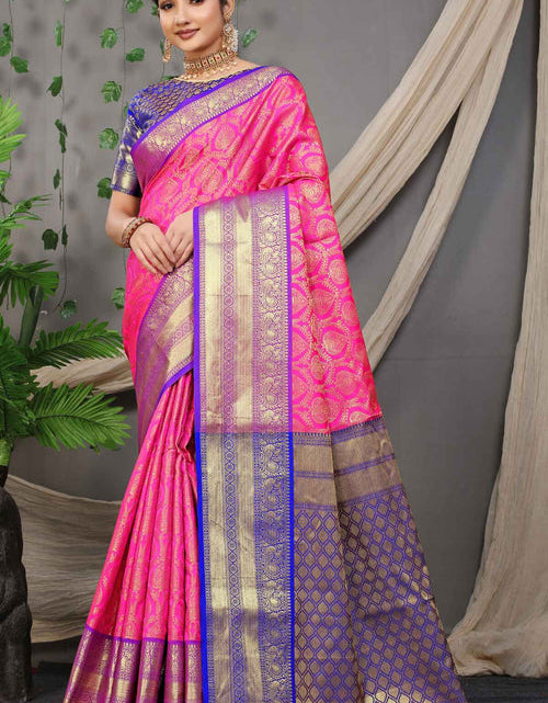 Load image into Gallery viewer, rajyogam banarasi silk saree surat
